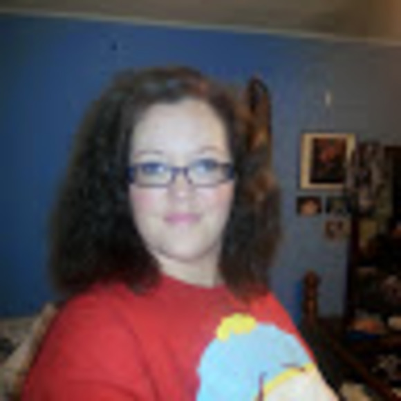 Profile Picture of Dorian Plesh (@dorianplesh) on Poshmark