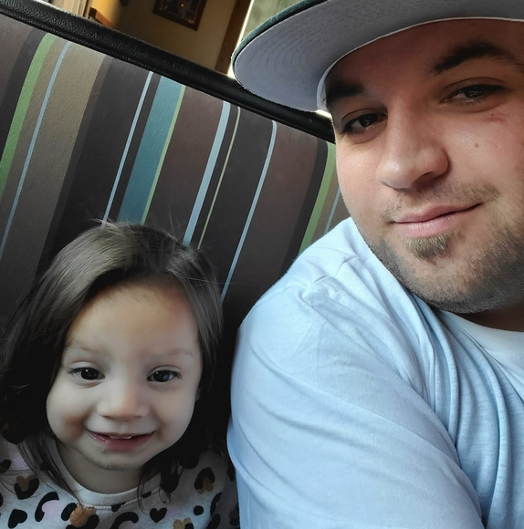 Profile Picture of Tyler Healy (@tylerhealy25) on Poshmark