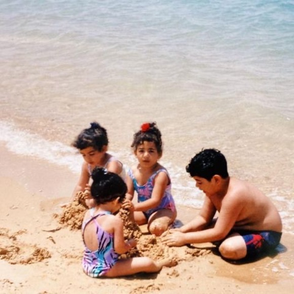 Profile Picture of Jaclyn Abdelmalak (@jaclynabdelmala) on Poshmark