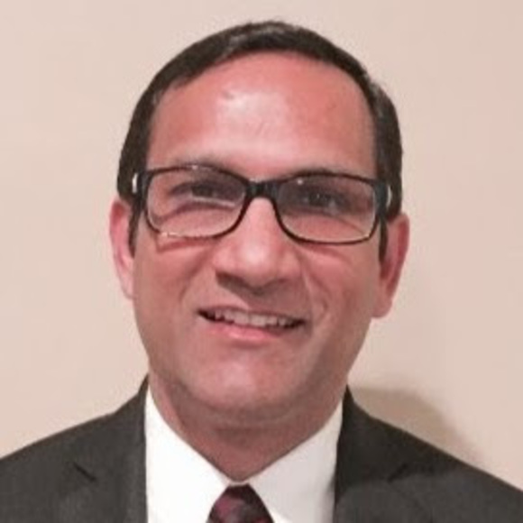 Profile Picture of Saurabh Tandon (@standon2) on Poshmark