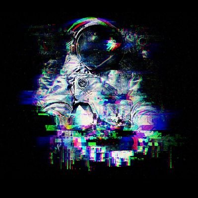 Profile Picture of Smol Button (Logan) (@Smol_Button) on Twitter
