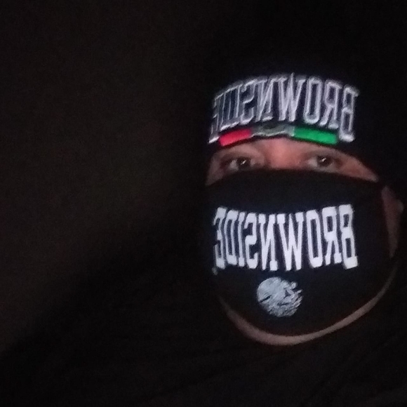 Profile Picture of Edward Fuentes (@edwardfuentes) on Poshmark