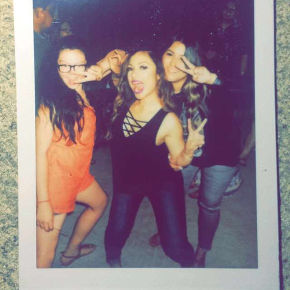 Profile Picture of Amanda Sarabia (@amandaaaa_03) on Poshmark