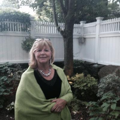 Profile Picture of Joan Weber (@joan_weber) on Twitter