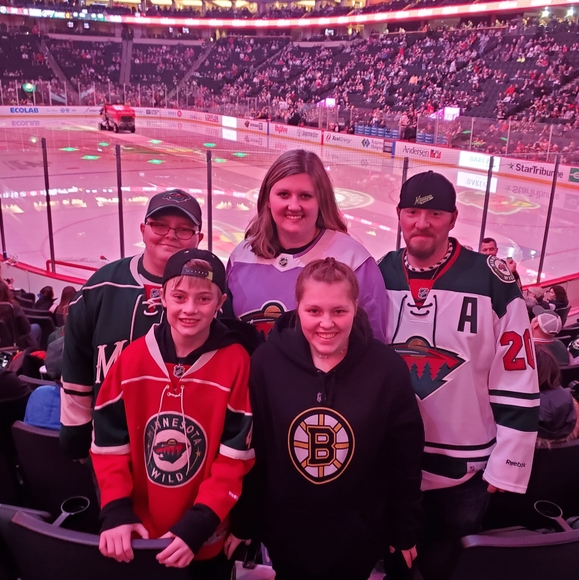 Profile Picture of Brittany Keltgen (@brittanykeltgen) on Poshmark