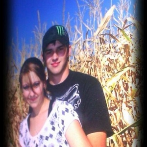 Jonathan Neely - Myspace Profile Picture of Jonathan Neely (@wannasnowboard93) on Myspace