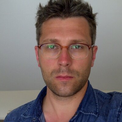 Profile Picture of Plain White Graphics (@Dan7775) on Twitter