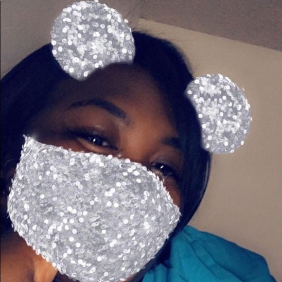 Profile Picture of Ashley Key (@ashleycokey) on Poshmark