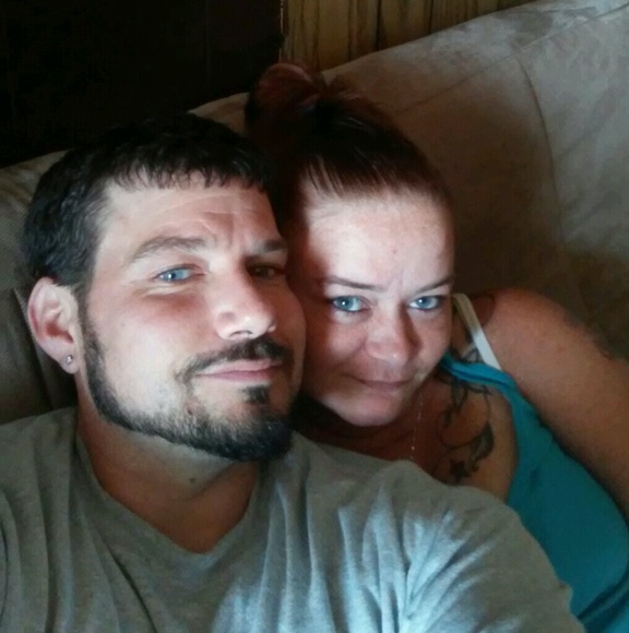 Profile Picture of Crystal Slagle (@travisncrystal) on Poshmark