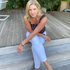 Profile Picture of Janet Balis (@citimomma) on Tiktok