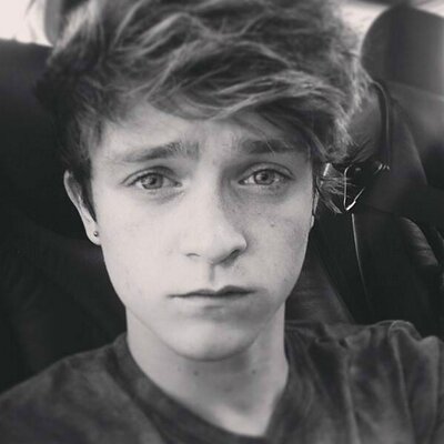 Profile Picture of Connor (@Con_Rex_Davey) on Twitter