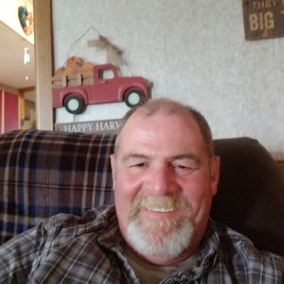 Profile Picture of Mike Straley Jr (@JrStraley) on Twitter