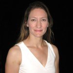 Profile Picture of Vicki Best (@vickiholly) on Instagram