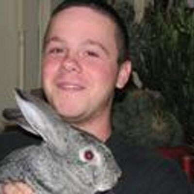 Profile Picture of David Sigler (@WizardOfRomance) on Twitter