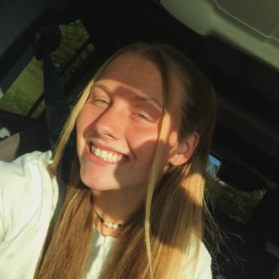 Profile Picture of Jacqueline Post (@JAYquelLinn1) on Twitter