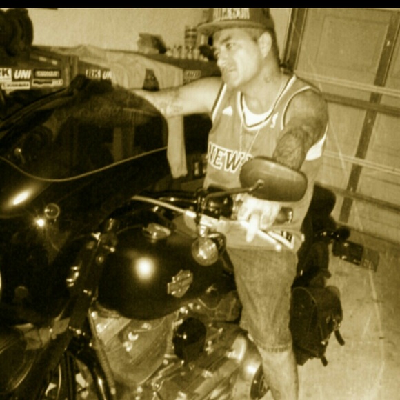 Profile Picture of Mark Palfi (@diserspb) on Poshmark