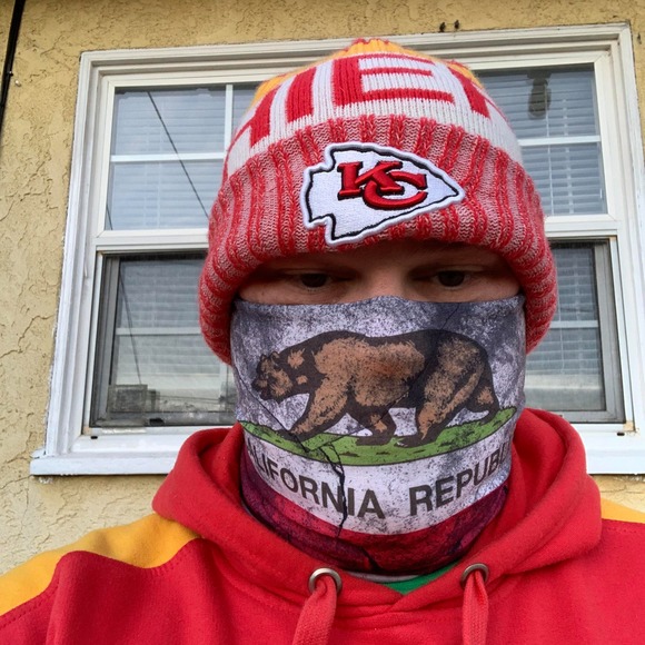 Profile Picture of Josh Aasness (@josha4680) on Poshmark