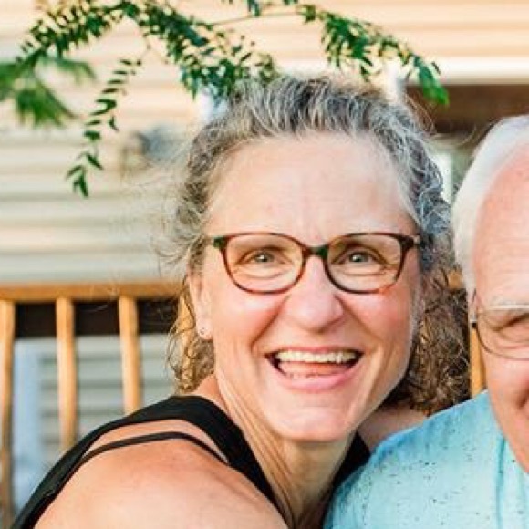 Profile Picture of Diane Buley (@dianebuley) on Poshmark