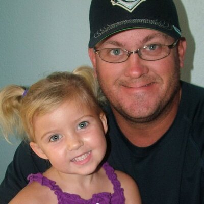 Profile Picture of Jason Bronson (@jbron22) on Twitter
