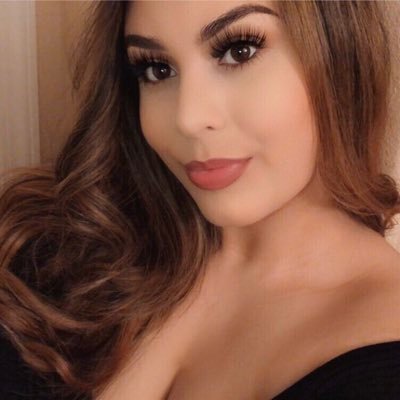 Profile Picture of Elizabeth Salas (@elizabethboo14) on Twitter