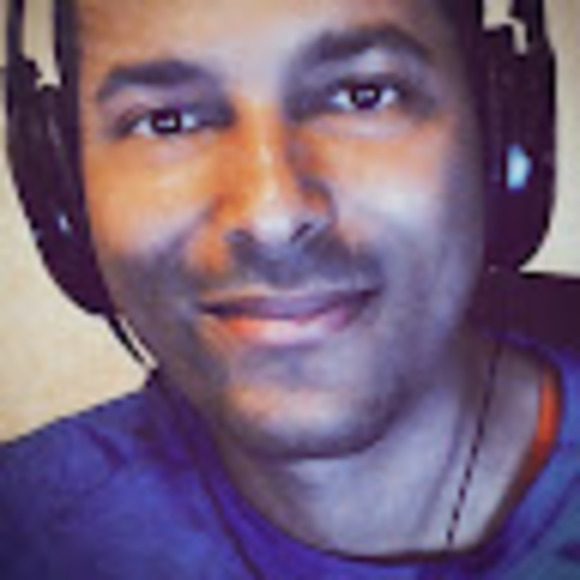 Profile Picture of Nate Green (@addnathan) on Poshmark