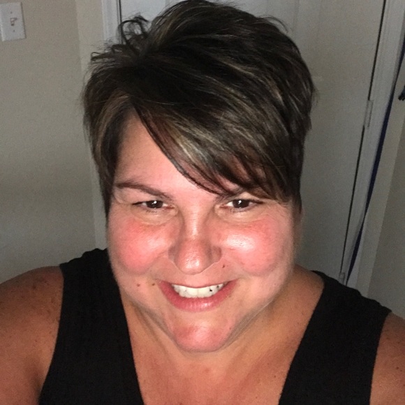 Donna Werthman - Poshmark Profile Picture of Donna Werthman (@djg14rebel) on Poshmark