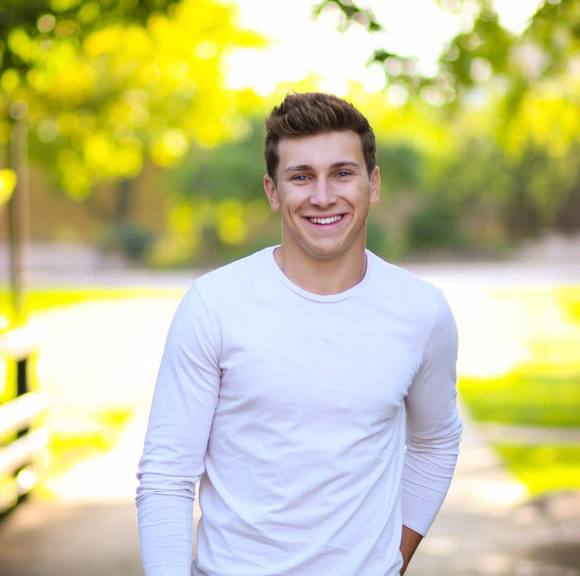 Profile Picture of Blake Bernecker (@blakebernecker) on Poshmark