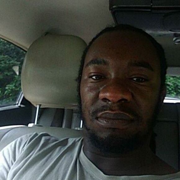 Profile Picture of Brian Harper (@briahr18) on Poshmark