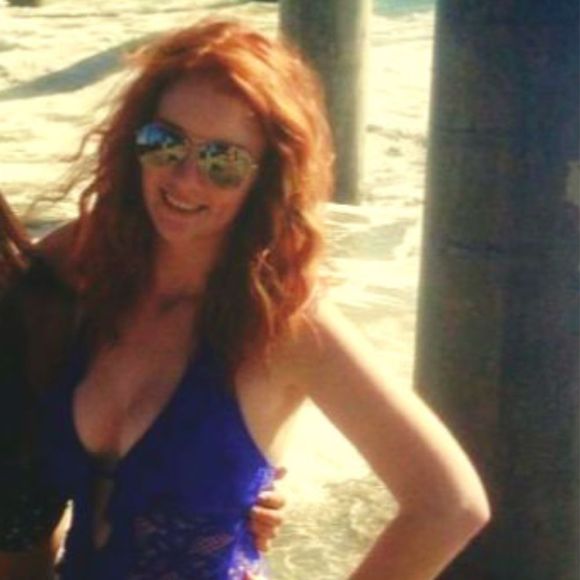 Profile Picture of Cassandra Paulson (@cassandralorene) on Poshmark