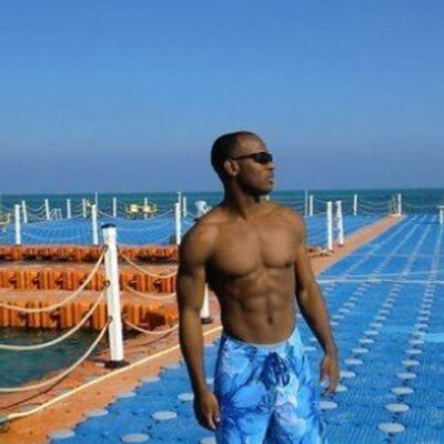 Profile Picture of Greg Randle (@Ctownfinest20) on Twitter