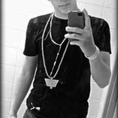 Profile Picture of Josh Michaels (@michaels_joshua) on Twitter