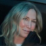 Profile Picture of Lori (@loridevlin) on Instagram