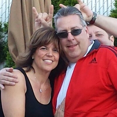 Profile Picture of Dina Oswald (@DinaOz724) on Twitter