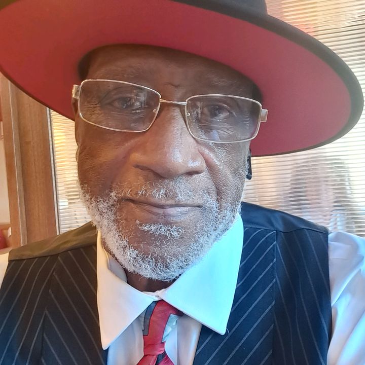 Profile Picture of Stephen Crutchfield sr (@domballatock) on Tiktok