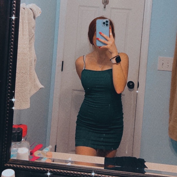 Profile Picture of Sierra Lee (@sierra_celeste) on Poshmark