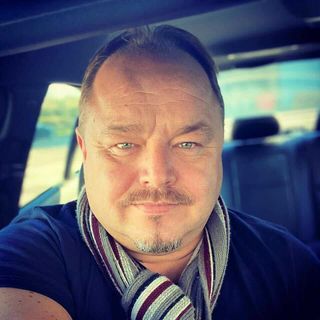 Profile Picture of Spiritual Awakening Coach (@julianjenkinsmedium) on Instagram