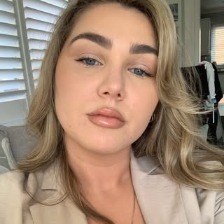Profile Picture of Kathryn Hughes (@kathrynhughes_) on Instagram