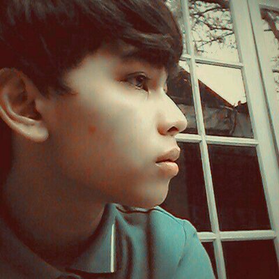 Profile Picture of Reymond Troy (@Raymond_troyy) on Twitter