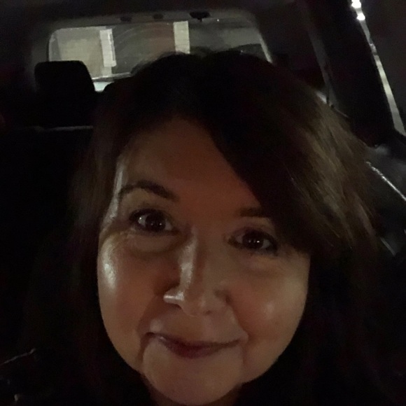 Profile Picture of Erika Denton (@72horchata) on Poshmark