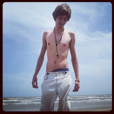 Profile Picture of Chris Luker (@drvmvcvt) on Twitter