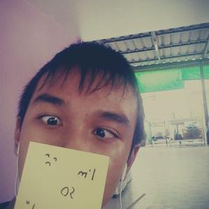 Profile Picture of BLACK_RUBY_ON_POND (@kittsak7) on Twitter