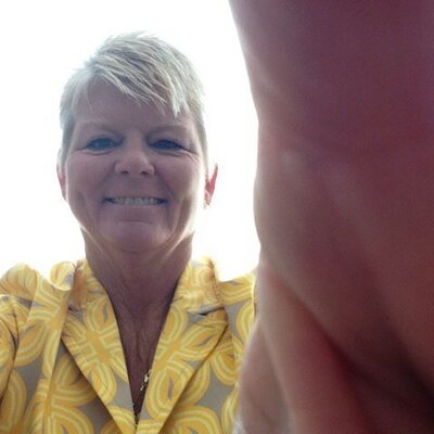 Profile Picture of Donna Ashworth (@Cant300) on Twitter