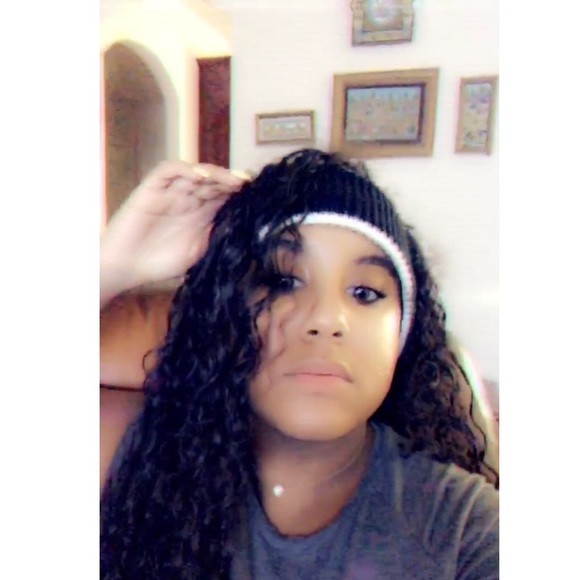 Profile Picture of Somaya Dadbeh (@somaya_) on Poshmark