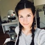 Profile Picture of Sara Kern (@saravanessakern) on Instagram