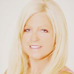 Profile Picture of Colleen Pfaff (@colpfaffrealtor) on Instagram