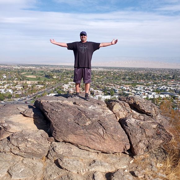 Profile Picture of Kurt Drucker (@kdrucker09) on Poshmark