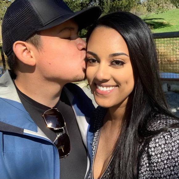 Profile Picture of Josh Vandal (@josh_vandal) on Poshmark