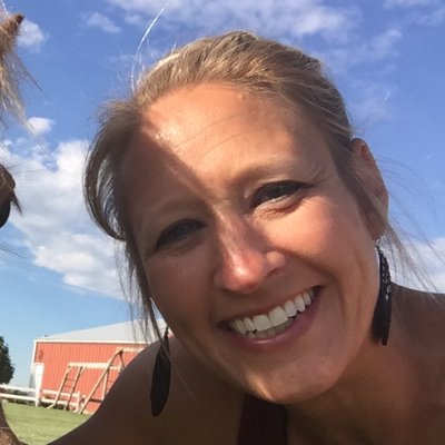 Profile Photo of Laura Speer (@LauraSpeer5) on Twitter