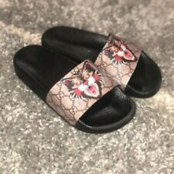 Profile Picture of Tyler Stephenson (@tylerstephen770) on Poshmark