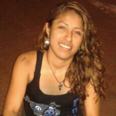 Profile Picture of Vanessa (@vanne_trece) on Twitter